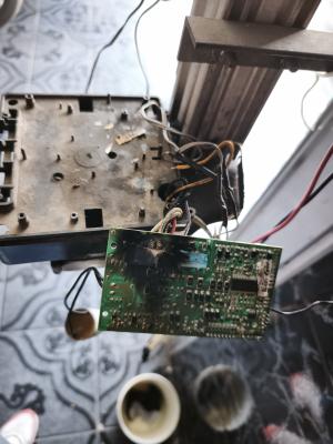 Foto de antes do serviço: Substituição de Central Eletrônica de Portão Automático no Conjunto Habitacional Inácio Monteiro